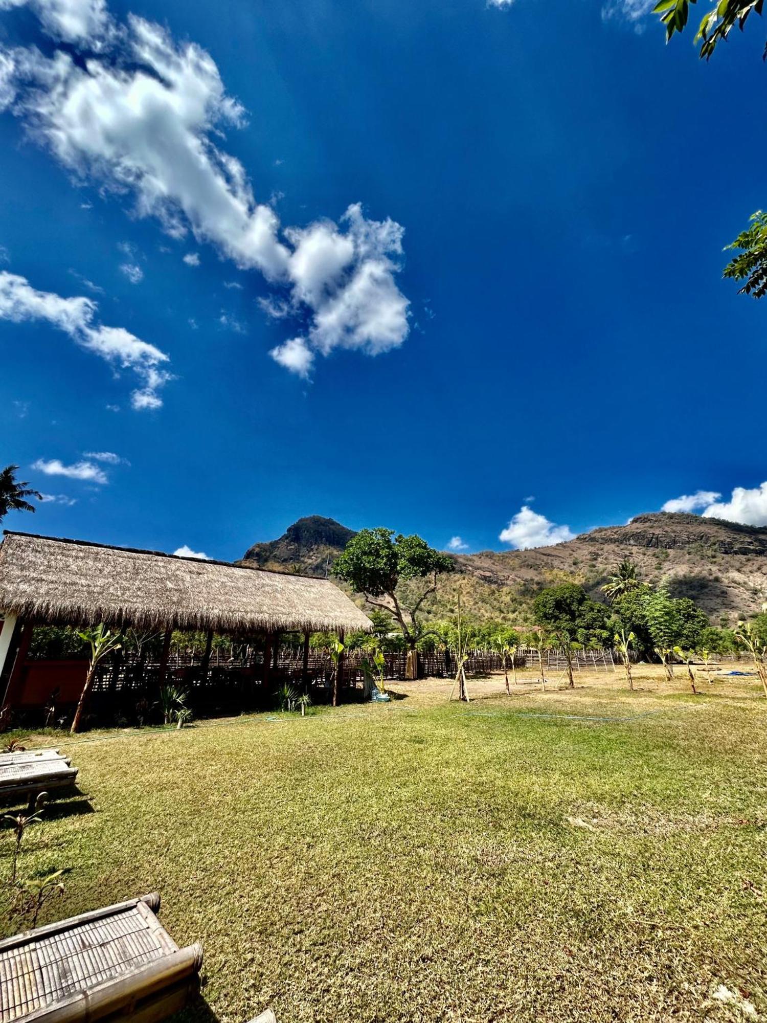 Damai Bungalows Maluk Bagian luar foto